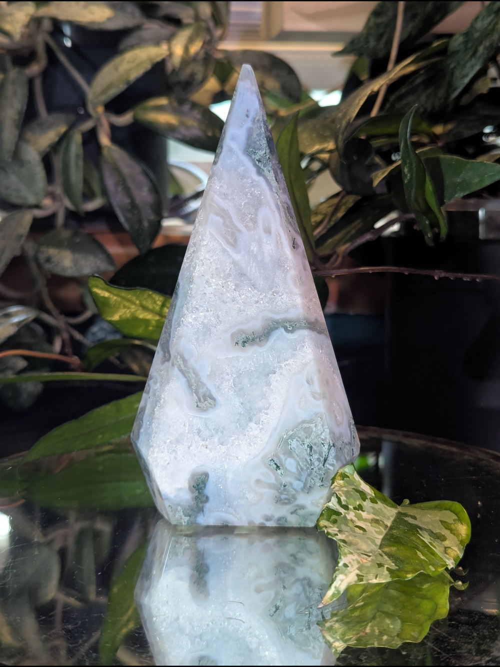Gorgeous White and Green Agate Tower Crystal Sculpture Tear